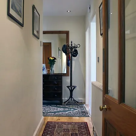 Apartment Silver Lining - Gilmore House With Parking & Garden *