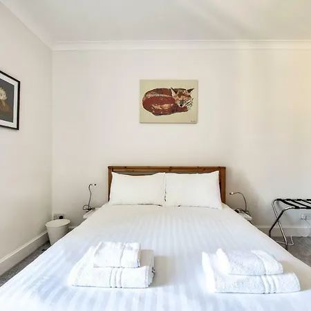Guestready - Spacious 2br In New Town 4 Min From Tram!