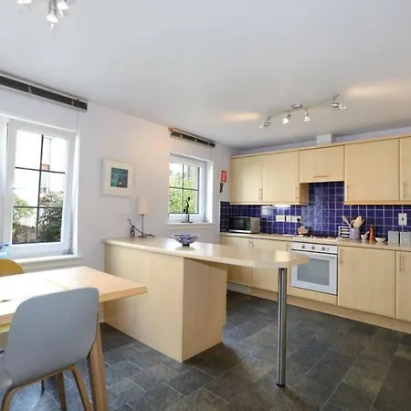 דירה Bright And Charming 2 Bed In Vibrant Leith