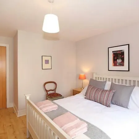 Apartamento Bright And Charming 2 Bed In Vibrant Leith *