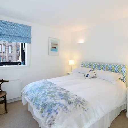 Fantastic 2 Bed With Superb Views On The Shore Appartamento Edimburgo