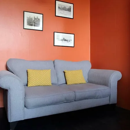 Beautifully Presented New Town Apt - Sleeps 4 شقة إدنبرة