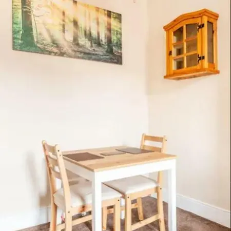 Cosy Apartment, Close To City Centre! Édimbourg