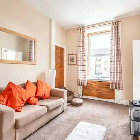 Cosy Apartment, Close To City Centre! *