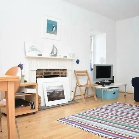 شقة Bright And Spacious 2br House At The Waterfront *