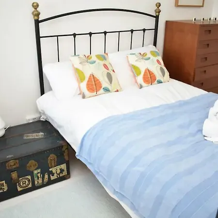 Bright And Spacious 2br House At The Waterfront * 爱丁堡
