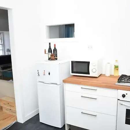 公寓 Bright And Spacious 2br House At The Waterfront *