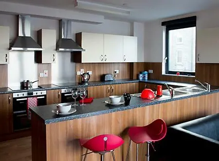 Bainfield Aparthotel Edinburgh