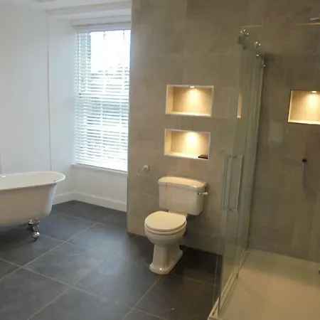 York Place Oasis 3 Bedroom Luxury Apt شقة