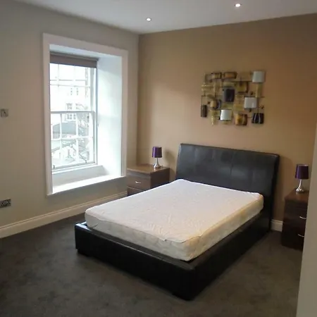 York Place Oasis 3 Bedroom Luxury Apt شقة *