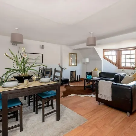 Altido Stylish Frederick Street Flat Heart Of The Centre *