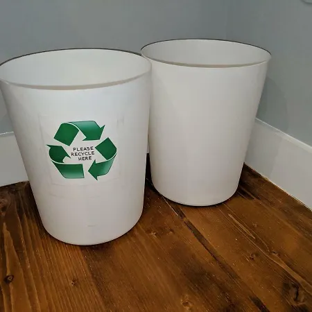 Falcon Crest إدنبرة