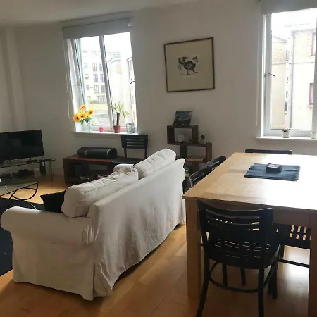 Apartment Silver Lining - City *