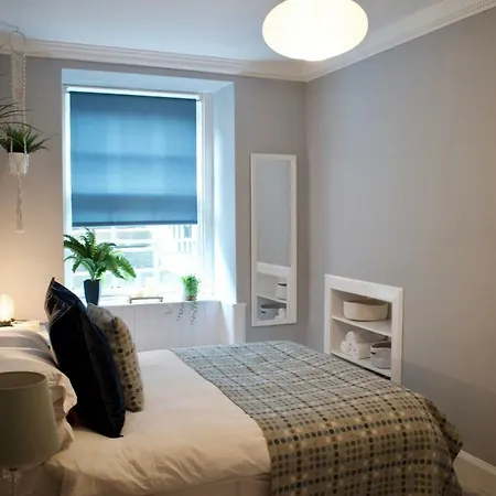 Central Garden Flat Sleeps 4 Perfect Location Εδιμβούργο