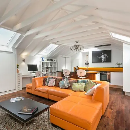Stylish 1 Bedroom Apt Close To Princes Street *