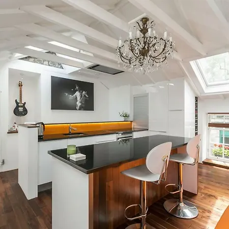 Stylish 1 Bedroom Apt Close To Princes Street شقة إدنبرة