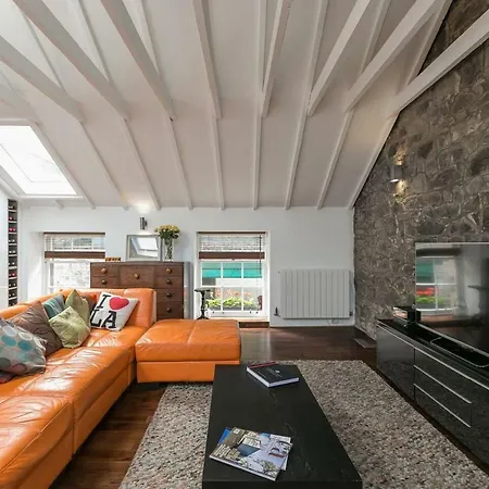 Stylish 1 Bedroom Apt Close To Princes Street شقة إدنبرة