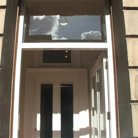 Eyre Hotel 3*