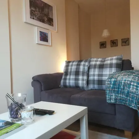 Διαμέρισμα 1 Bedroom Flat - 15 Mins From City Centre Εδιμβούργο