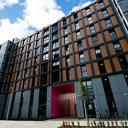 Bainfield Aparthotel *
