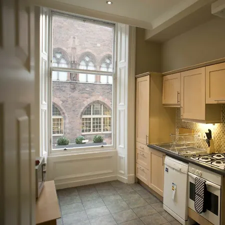 Aparthotel Fountain Court - Royal Garden Edimburgo