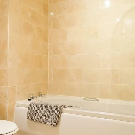 Peaceful 1 Bedroom Flat * Εδιμβούργο