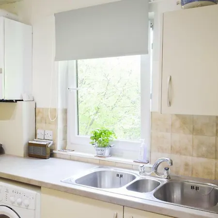 Peaceful 1 Bedroom Flat شقة
