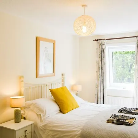 شقة Peaceful 1 Bedroom Flat *