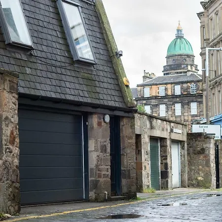 Lynedoch Place Lane Mews * Edimburgo