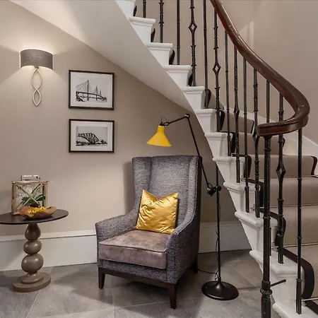 شقة Magnificent Georgian Townhouse West End *