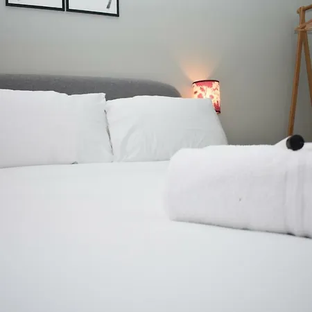 Appartement High Street - Modern Scandi Design In The Heart Of The Old Town!