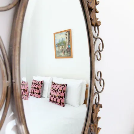 Cosy 1br In Heart Of Stockbridge Apartment