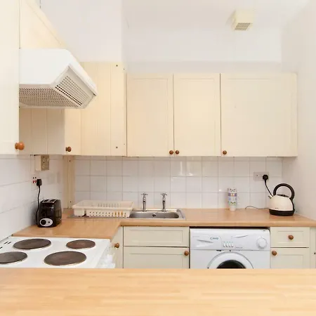 Cosy 1br In Heart Of Stockbridge Edinburgh
