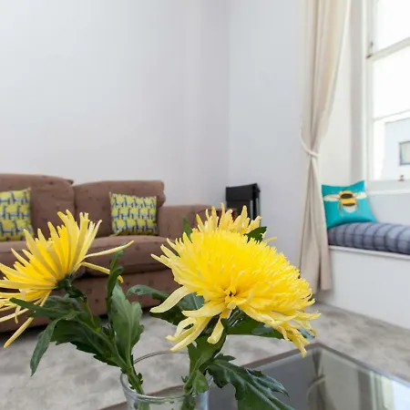 Cosy 1br In Heart Of Stockbridge * Edinburgh