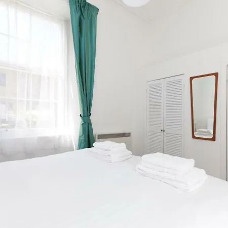 Cosy 1br In Heart Of Stockbridge Apartment *