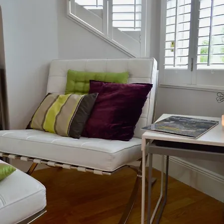 Stunning Loft Flat With Garden Édimbourg