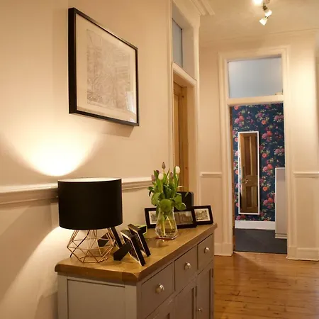 Stylish 1 Bedroom Apartment Edinburgh