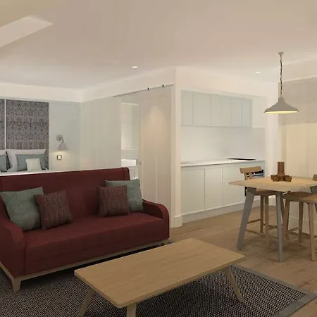 Abbey Apartments, At Holyrood Apartahotel 4*