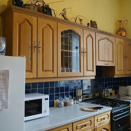 Roseneath Apartment, Marchmont, Central 爱丁堡