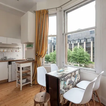 The Dundas Street No.2 Apartmán *