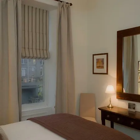 The Lynedoch Place Residence * Edinburgh
