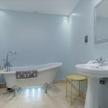 The Bellevue Crescent Appartamento *