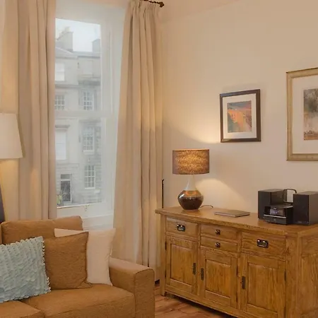 The Lynedoch Place Residence * Edinburgh