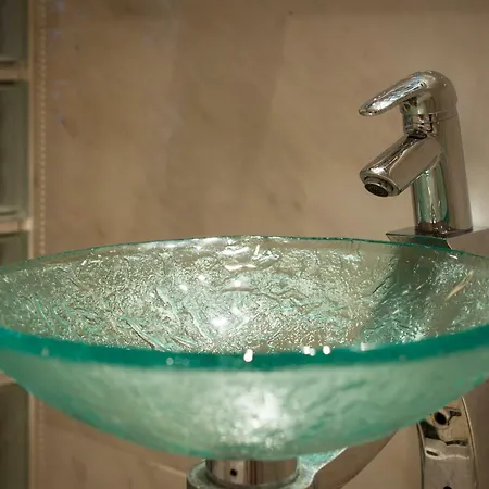 The York Place * Edinburgh