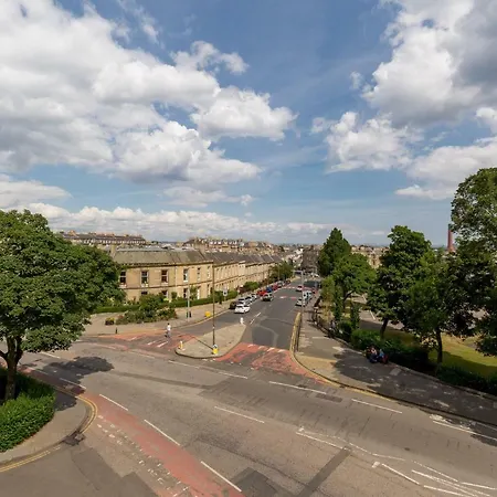 The Bellevue Crescent