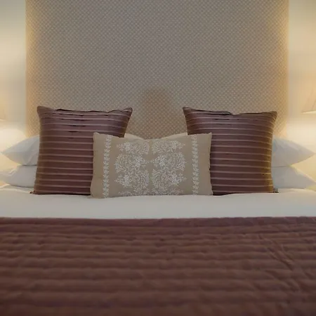 The Lynedoch Place Residence Apartment *
