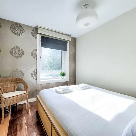 Perfect 1 Bedroom Flat In The Heart Of Edimburgo