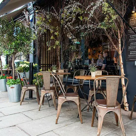 Beautiful Georgian In Bruntsfield *