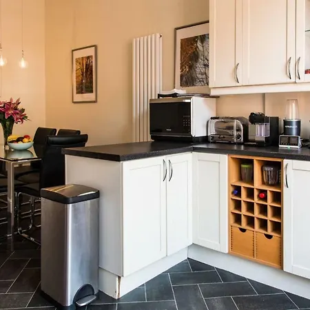 شقة Beautiful Georgian In Bruntsfield