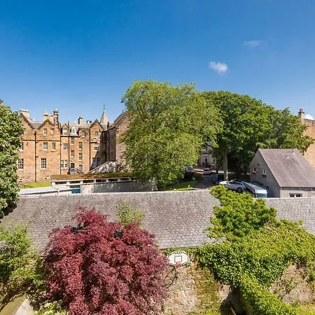 Lovely 2-bed Apt 2-min From Haymarket Station Appartement Édimbourg